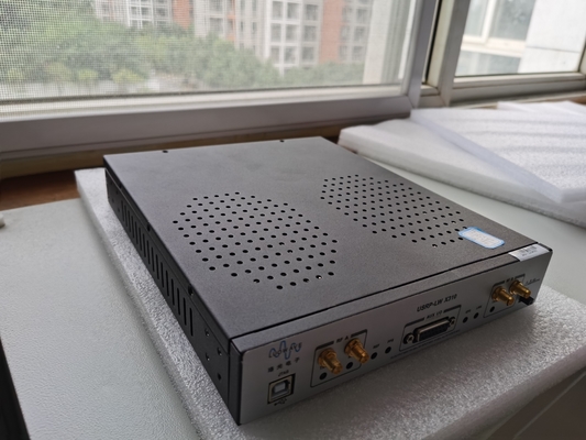 Купить Масштабируемое врезанное 120MHz радио высокой эффективности 2950 SDR USRP определенное программным обеспечением онлайн изготовление